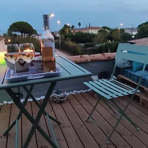 suite-avec-tropezienne-vue-mer.fr-provencehotel.com/
